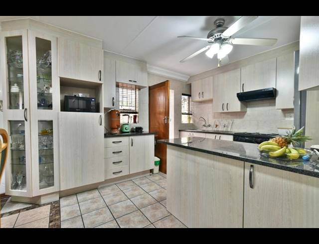 2 BEDROOM COMPLEX FOR SALE IN NEW REDRUTH